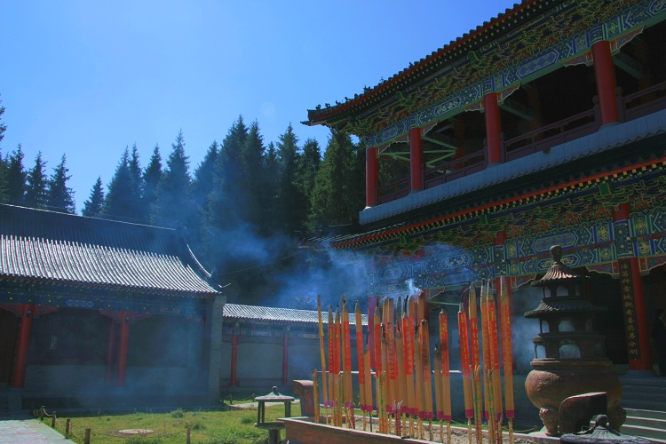 新疆风光之一天山天池