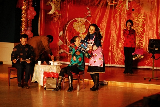 通信人“山寨版“2009迎春晚会