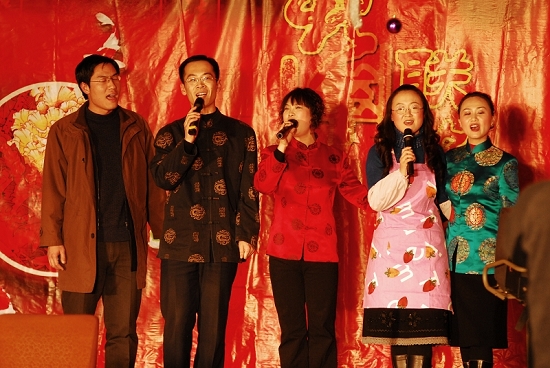 通信人“山寨版“2009迎春晚会