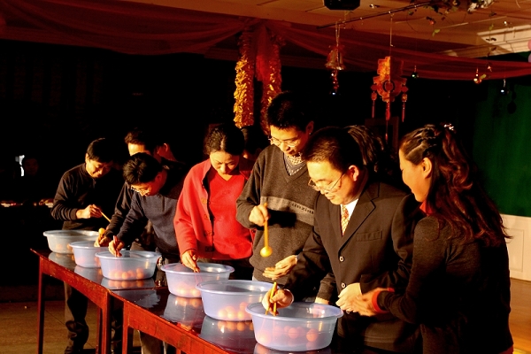 通信人“山寨版“2009迎春晚会
