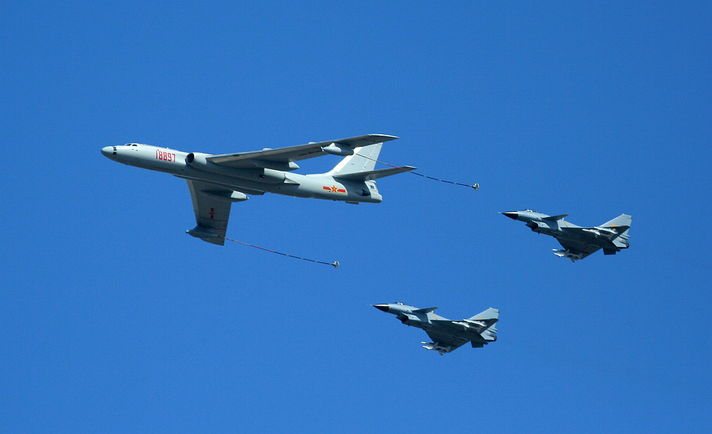 60大庆空中阅兵