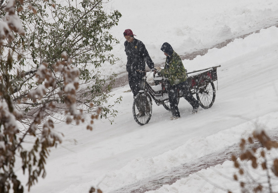 雪还在下