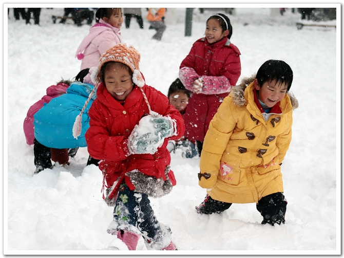 下雪了，转悠转悠。