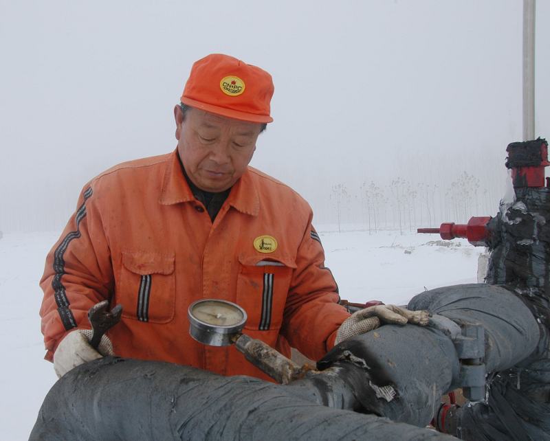 雪后巡井