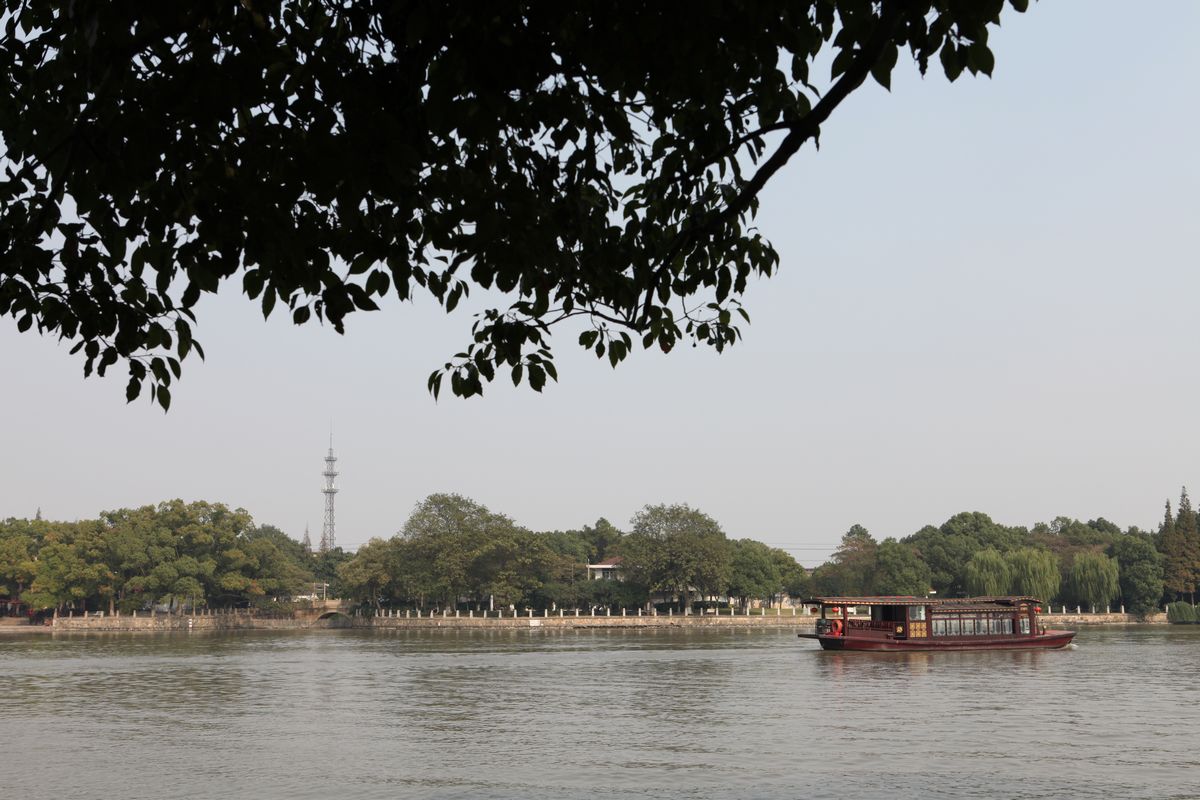 中共“一大”会址：南湖