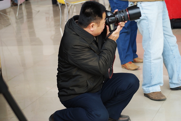 比亚迪展厅拍摄花絮