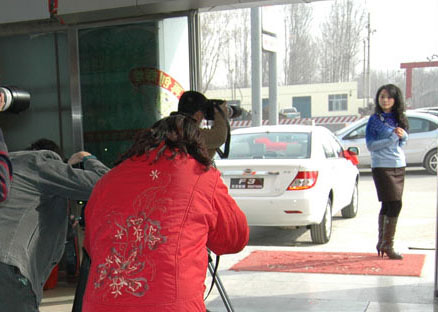 比亚迪展厅拍摄花絮