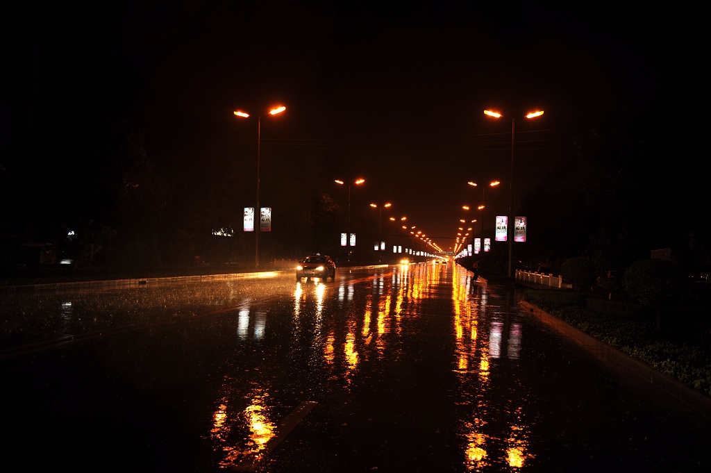 雨夜