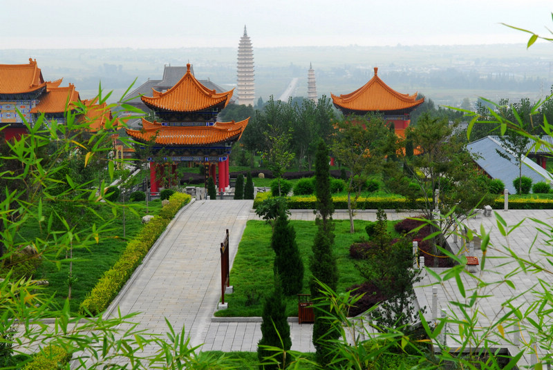 大理崇圣寺三塔