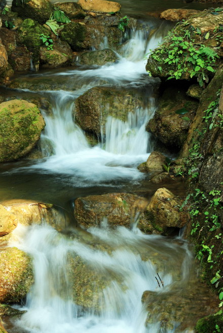 山间小溪