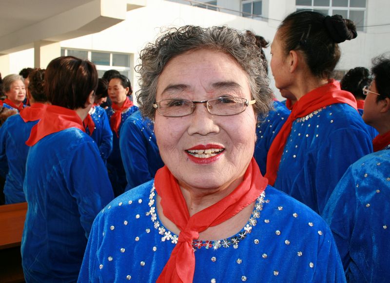 粉墨登场