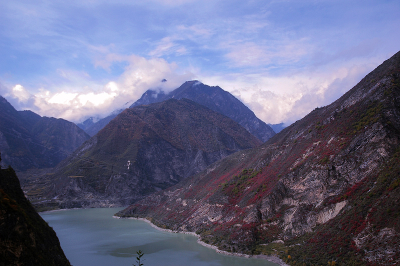 堰塞湖