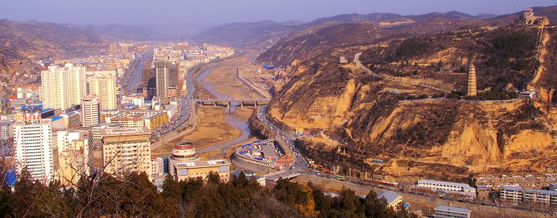 凤凰山年延安