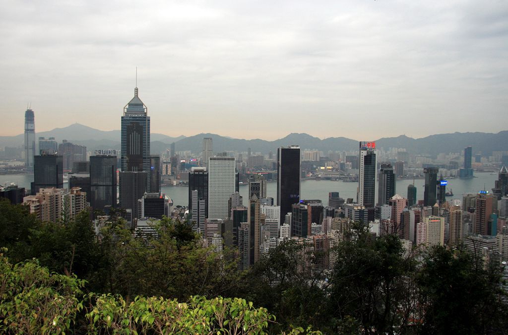 太平山俯览香港