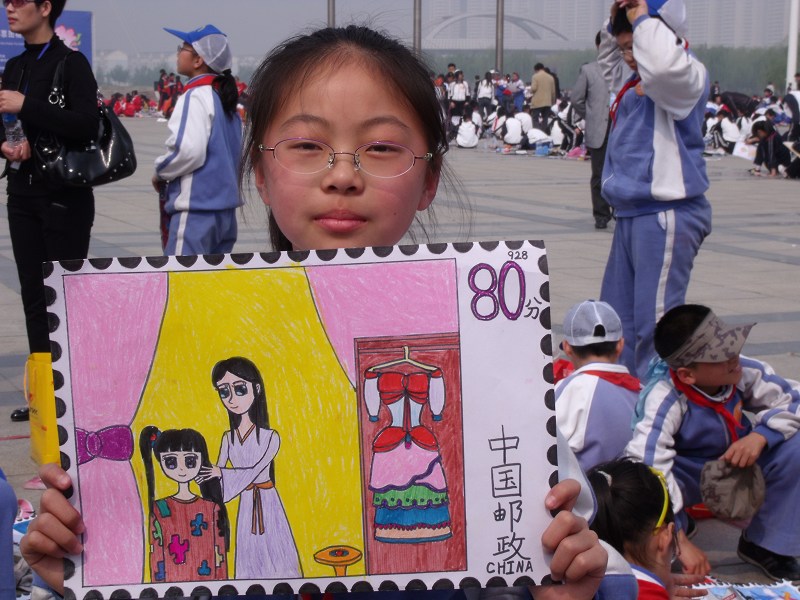 3600名学生参加世界邮展