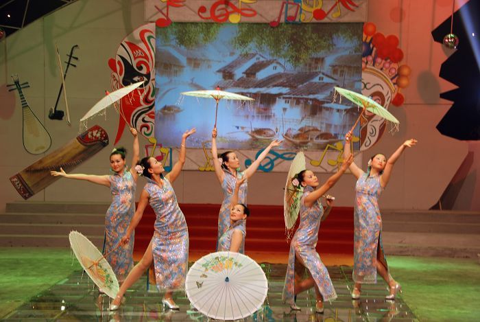中原油田庆祝建国60周年！舞蹈~戏曲~乐器颁奖晚会！