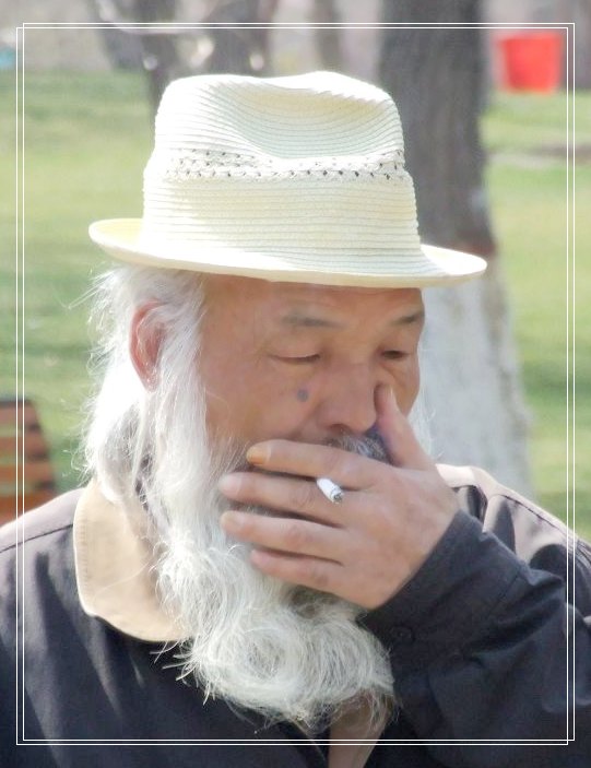 鹤发童颜
