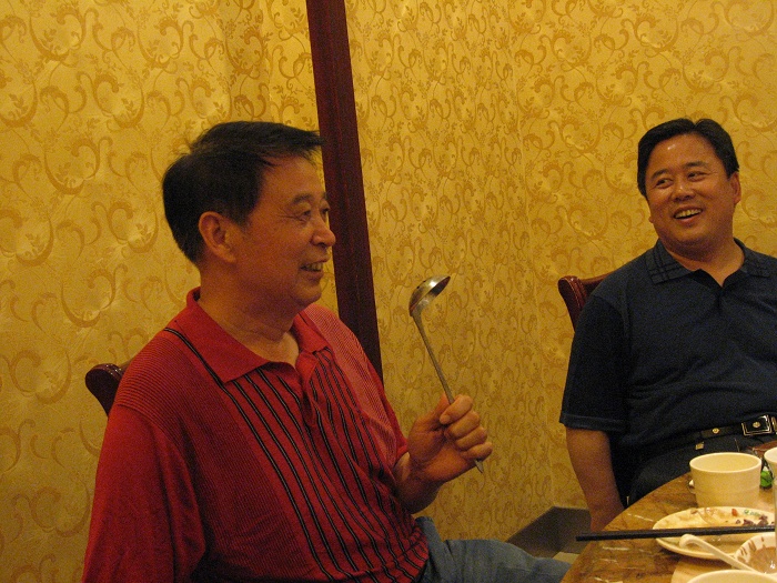 贺.秘书长喜迁新居