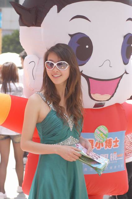 郑州街头美女