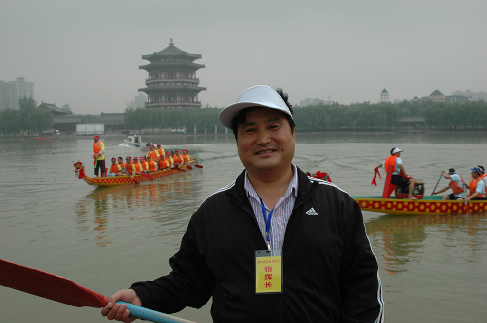 古城端午龙舟竞赛一瞥