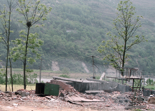 平武灾区2009路拍