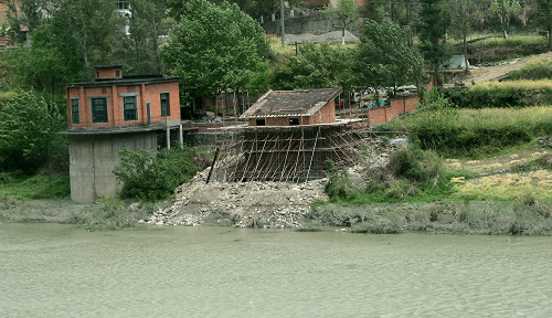 平武灾区2009路拍