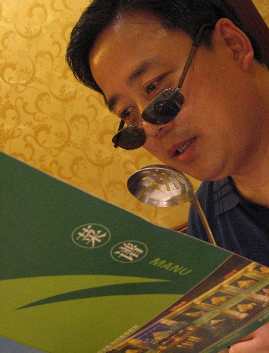 贺.秘书长喜迁新居