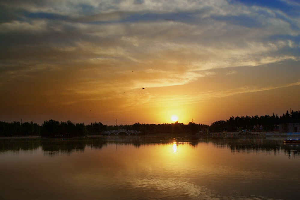 濮上霞影