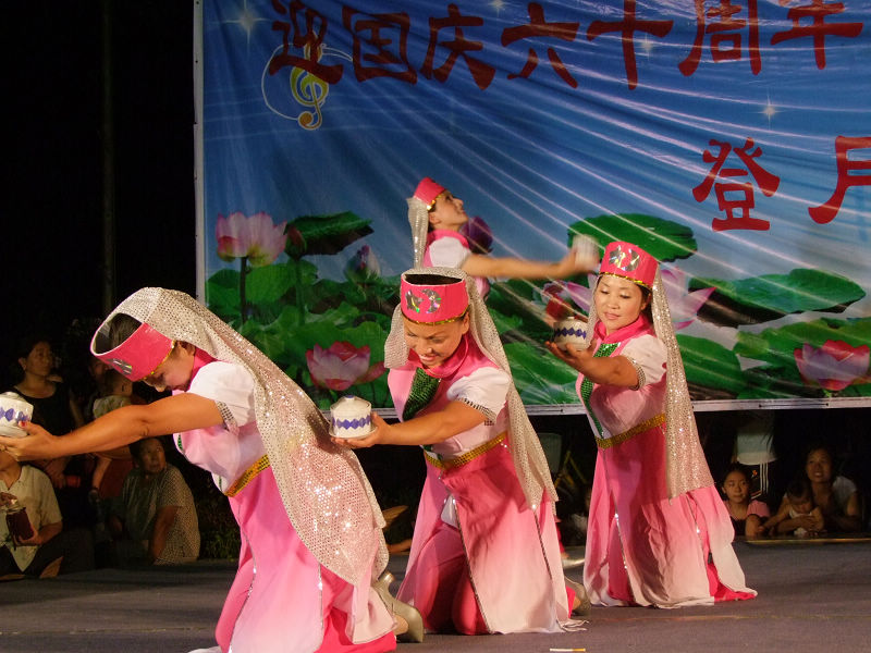“登月之声”消夏晚会实拍
