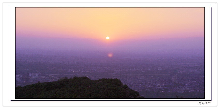 夕阳下