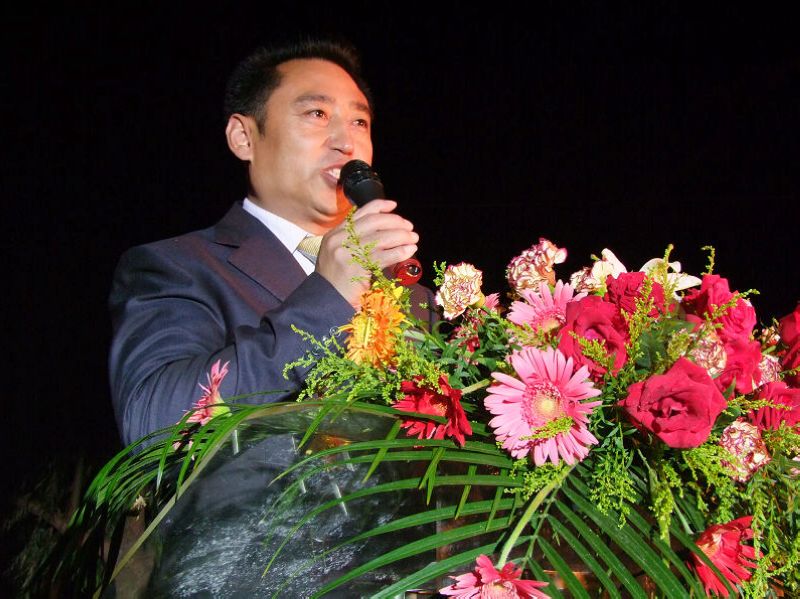 [原创]清华园、大庆路办事处举办“庆祝建国六十周年”晚会实拍