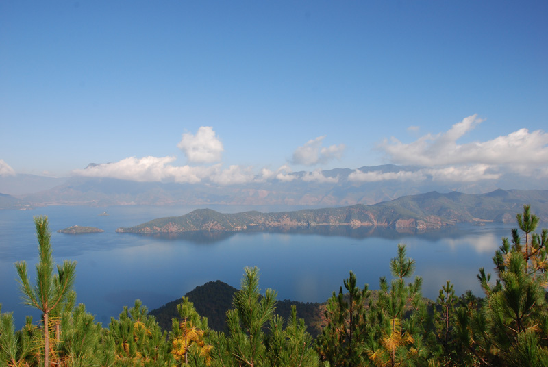 泸沽湖