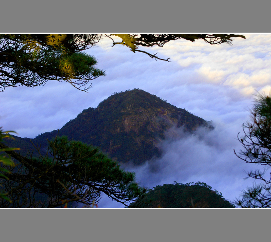 夕照三清山
