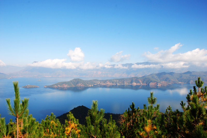 泸沽湖