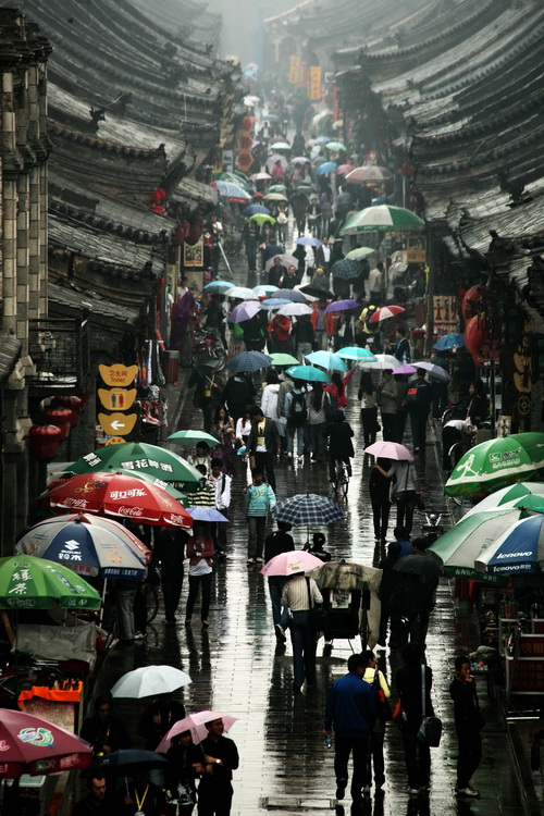 细雨平遥色缤纷（组图）