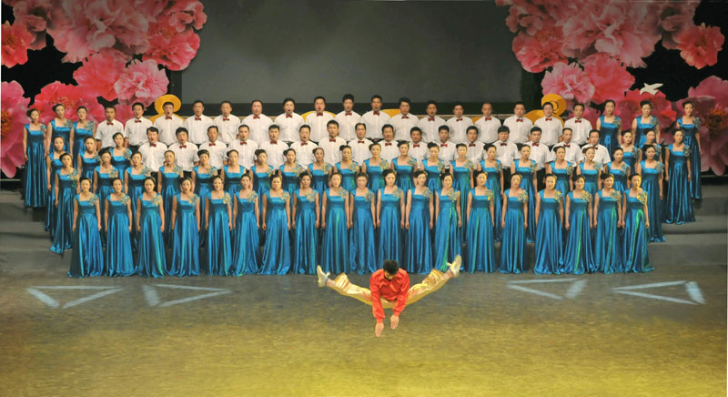 热烈祝贺油田14届职工文艺会演取得圆满成功！
