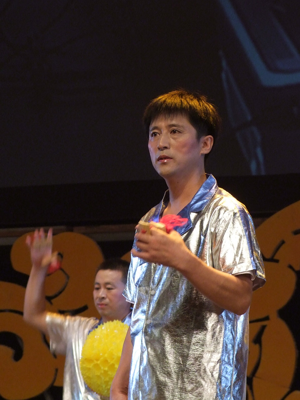 [原创]用数码相机拍《国庆60周年职工文艺汇演》