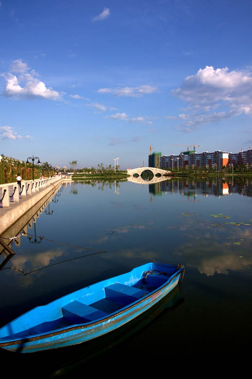 建设油城