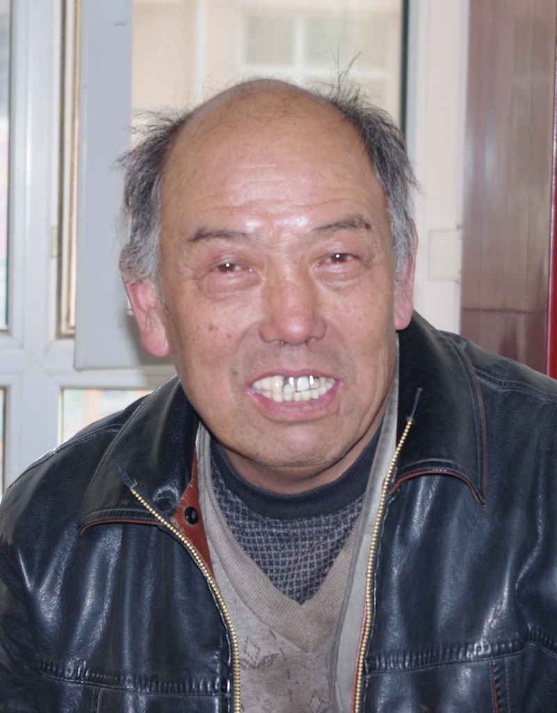 看看像不像三枪里的王五麻子哈哈