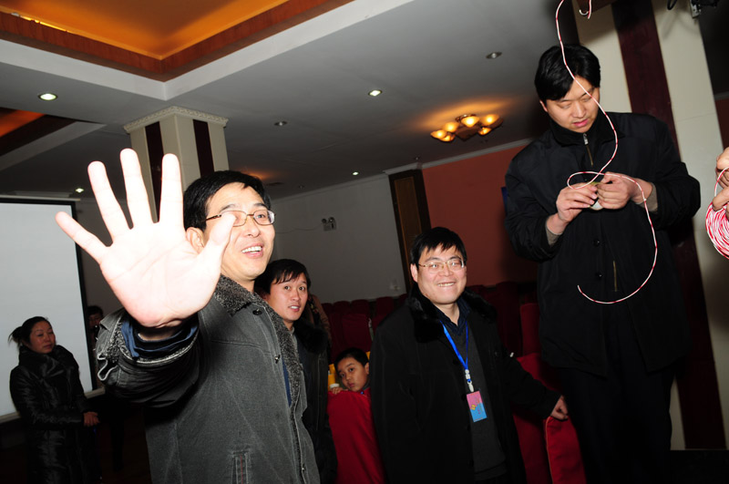 一个馒头引发的劫案------2010年元旦晚会花絮