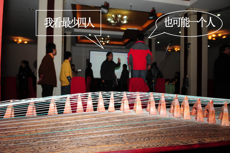 一个馒头引发的劫案------2010年元旦晚会花絮