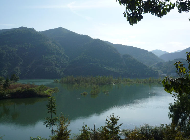 美哉，汉江