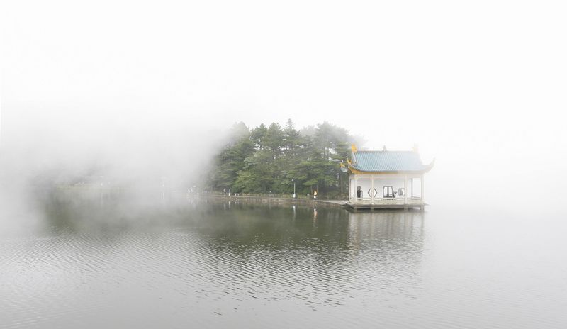 庐山如琴湖