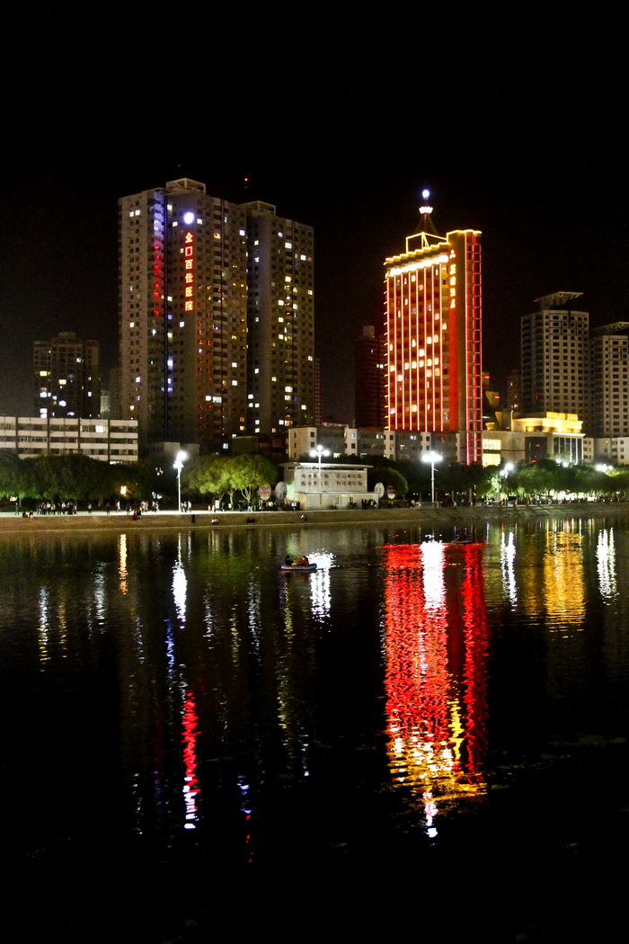 库尔勒夜色2