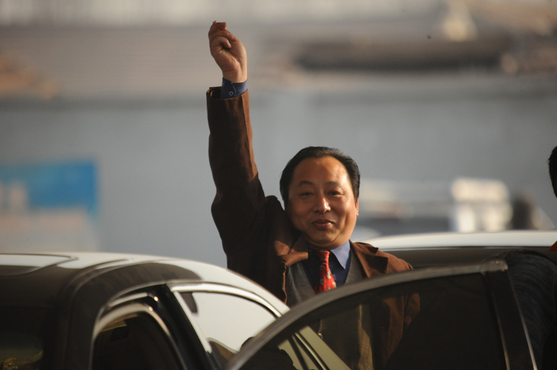 比亚迪“全场一元”拍卖会花絮