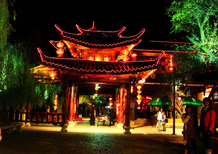 丽江古城夜色之一
