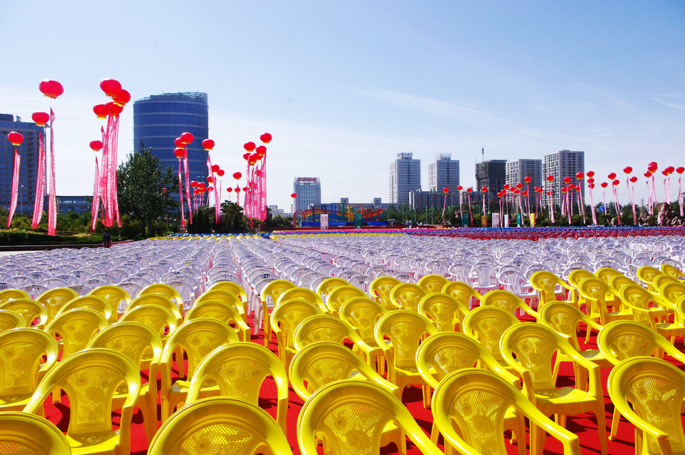 宁夏银川中阿会谈，2010年9月27日中阿（阿拉伯国家）合作会谈在银川举行。