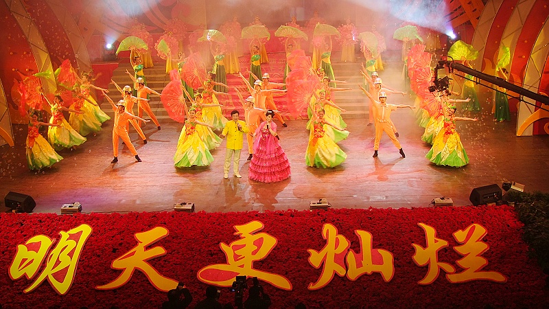 [原创]油田2010春晚《明天更灿烂》文艺晚会放片