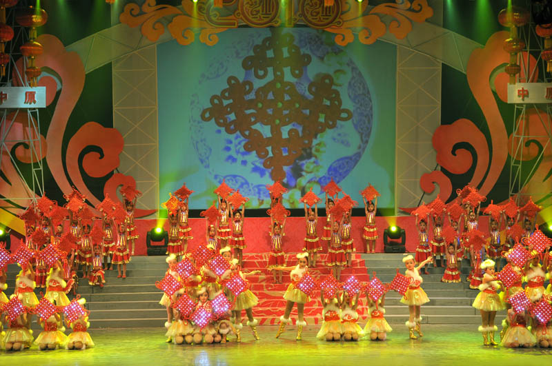 明天更灿烂---油田春晚回放