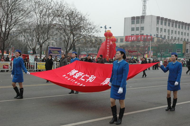 市民间表演一瞥